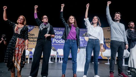 Santana, Abell�n, Belarra, Montero y S�nchez, de izquierda a derecha, ayer en Madrid.