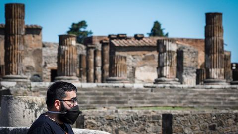 Las ruinas romanas de Pompeya iniciaron el lunes una primera fase de desescalada y a partir del da 14 relajarn las restricciones