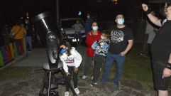 Treinta personas participaron en la sesi�n astron�mica de O Pino.