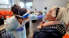 En Cangas (en la imagen) y en Tomio se estn haciendo cribados este mircoles con pruebas de antgenos