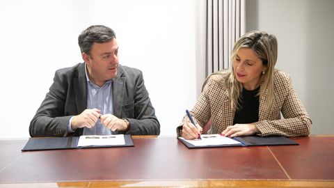 La�Deputaci�n da Coru�a y el Concello de Vimianzo renuevan el convenio para la gesti�n cultural y tur�stica del Castelo y los Bat�ns de Mosquet�n este a�o
