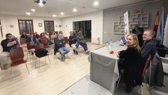 La reuni�n se celebr� el jueves pasado en la Sala das Cunchas, donde adem�s se hizo un balance anual.