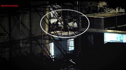 Imagen del encuentro entre la v�ctima y La Manada emitida ayer por el programa �Expediente Marlasca�