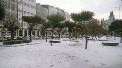 La Marina y la D�rsena en la nevada de enero de 1987