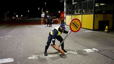 Retirada de una seal de control en la frontera de Estonia