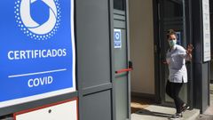 En el edificio de la Xunta en Benito Corbal se expiden desde este s�bado certificados de vacunaci�n, de test de ant�geno negativo y de haber pasado el covid