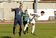 Los futbolistas del Lemos quieren convertir el campo de A Pinguela en un fort�n.