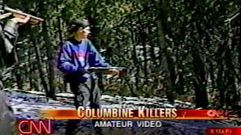 Secuencia de v�deo de los autores de la masacre de Colorado en 1999