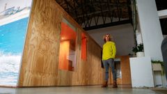 Abel Lago regenta el Area Surf House en Louro, un albergue con todas las comodidades de un hotel