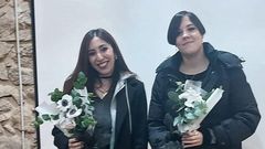 Silvia Borrajo y Uxa Prez Borrajo, que son primas y tienen sus races en Seixalbo, acaban de inaugurar una exposicin en la localidad.