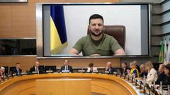 Zelenski hablando a trav�s de la pantalla en la mesa redonda ministerial de apoyo a Ucrania de las Reuniones de Primavera de 2022 del Grupo del Banco Mundial 