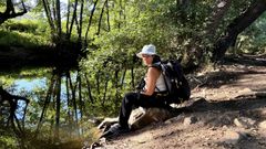 Natalia G�mez del Pozuelo con su mochila en un momento de su viaje en solitario.