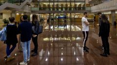 Derecho de la UDC aumenta un 4% su oferta de plazas para el pr�ximo curso; en Santiago esta carrera tendr� un 6% m�s de alumnos