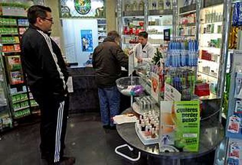 La de A Barca es una de las farmacias afectadas por la supresi�n de las guardias nocturnas.
