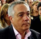 Pere Navarro se ve como el puente entre Catalu�a y Espa�a.