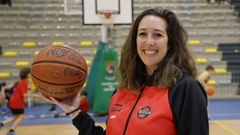 Bel�n Alba Hern�iz ejerce de entrenadora de baloncesto en el club de Nigr�n desde este curso.