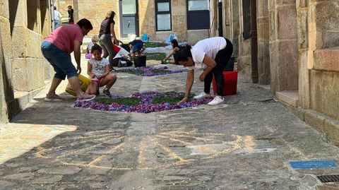 Alfombras florarles en Muros