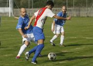Marz�n, a la izquierda, continuar� la pr�xima temporada en el Atl�tico Escair�n. 