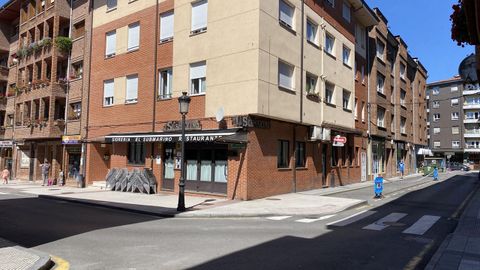 Una calle de Arriondas, que se peatonalizar para poder ampliar las terrazas