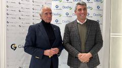 Jos� Manuel Fern�ndez Alvari�o -a la izquierda- y Sergio Fern�ndez, de Grupo Alvari�o