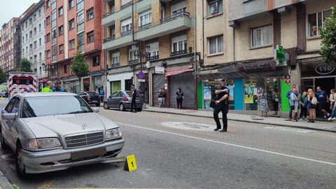Accidente de tr�fico con motorista fallecido en Oviedo