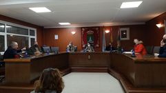 Imagen de archivo de un pleno en Cee. Hoy, martes, se debatirn las propuestas del POS 