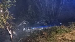 El cami�n qued� calcinado y el fuego se propag� a la zona m�s cercana