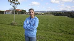 Rosal�a Souto, de 32 a�os, promotora del proyecto junto a su hermano, Andr�s, de 27, en la finca donde montar�n la instalaci�n
