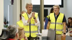 Rueda, ayer en el centro de control de emergencias de Ourense.