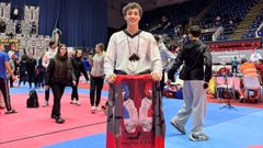 Salanova, con su medalla en Bucarest.