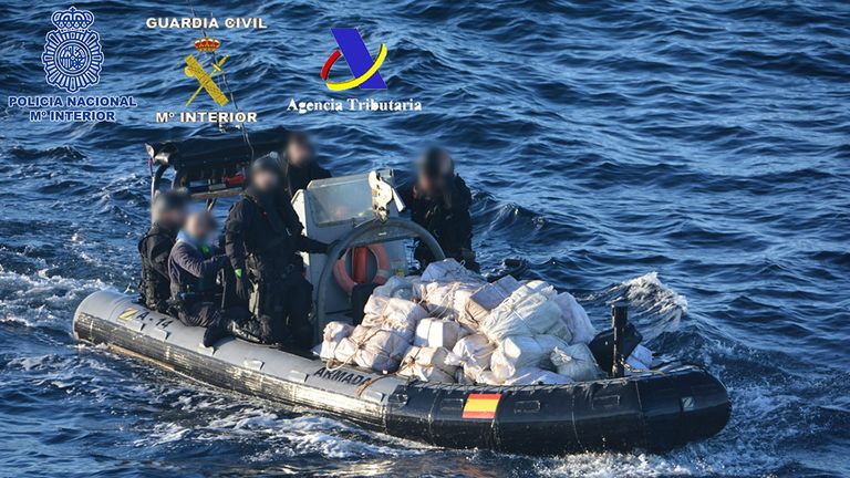 La operaci�n Drahab destapa el flujo internacional de dinero del narcotr�fico tras interceptar un alijo frente a Galicia en el 2021
