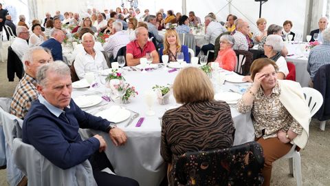 COMIDA DE LOS MAYORES EN PORTO DO SON 2025