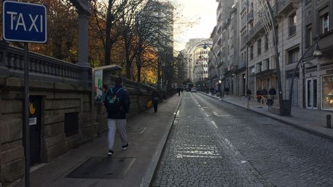 Sin taxis en una parada de Ourense.