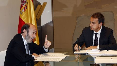 Comparencencia con Zapatero en el 2008 tras la detencin del miembro de ETA Txeroki