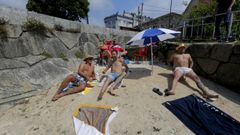 Playa de Entrepuentes en la r�a de El Burgo en Cambre