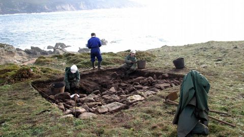 Excavaciones en el Castro de Coci�adoiro, antes de que se efectuase el desmonte de Langosteira 