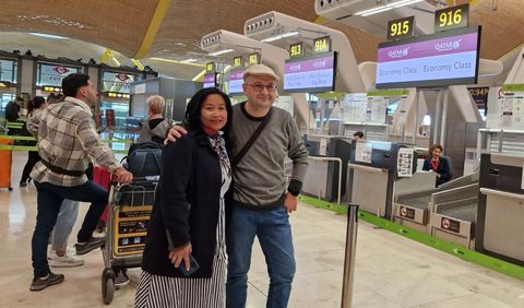 Jos Manuel yJanphen, en el aeropuerto Adolfo Surez-Madrid Barajas