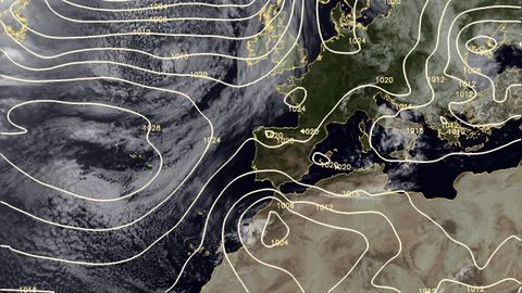 El mapa de isobaras muestra la posicin actual de la borrasca sobre el norte de frica