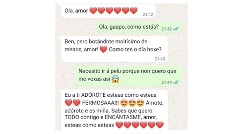 Captura dunha conversa por WhatsApp