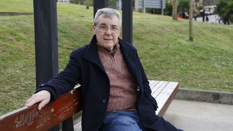 Jos� Manuel L�pez D�az, esta semana, en un parque en el centro de Vigo.