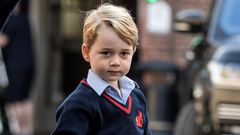 El pr�ncipe Jorge de Reino Unido acude a su primer d�a de escuela