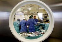 Imagen de archivo de una operaci�n de cirug�a card�aca practica en el hospital Meixoeiro.