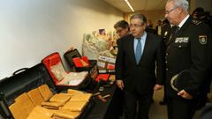 El ministro del Interior, Juan Ignacio Zoido, junto al delegado del Gobierno, Enric Milo, y el Jefe Superior de Polic�a de Catalu�a, Sebasti�n Trapote