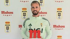 Aarón Escandell, portero del Real Oviedo