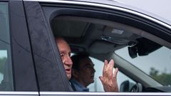 Juan Carlos I sali� de Sanxenxo para embarcarse en el aeropuerto de Peinador