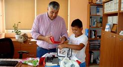 En Barreiros el alcalde tambi�n despidi� a otro ni�o saharaui que se va. 