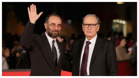 El realizador Guiseppe Tornatore posa con el compositor Ennio Morricone (fallecido hace poco m�s de un a�o).