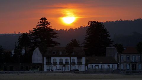 Atardecer desde a A Pobra do Caramiñal.