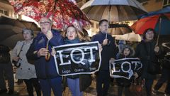 La manifestaci�n para reclamar mejoras ferroviarias estuvo pasada por agua