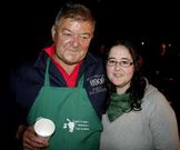 Adolfo Fidalgo, con su ahijada, Raquel P�rez Espasand�n.
